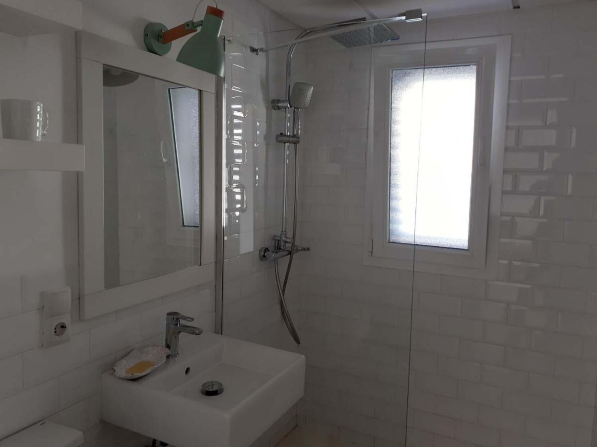Precioso Apartamento A 20 Metros Del Mar อากัวอามาร์กา ภายนอก รูปภาพ